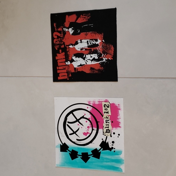 Blink-182 black patch and white sticker - Picture 1 of 2
